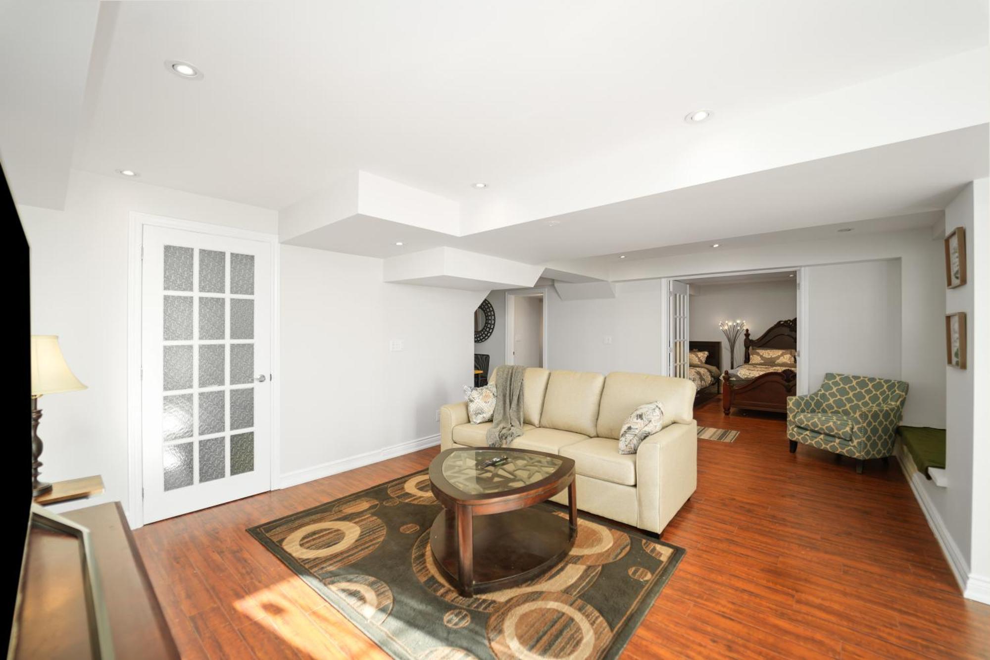 Cozy Lovely Ravine Facing Suite. 密西沙加 外观 照片