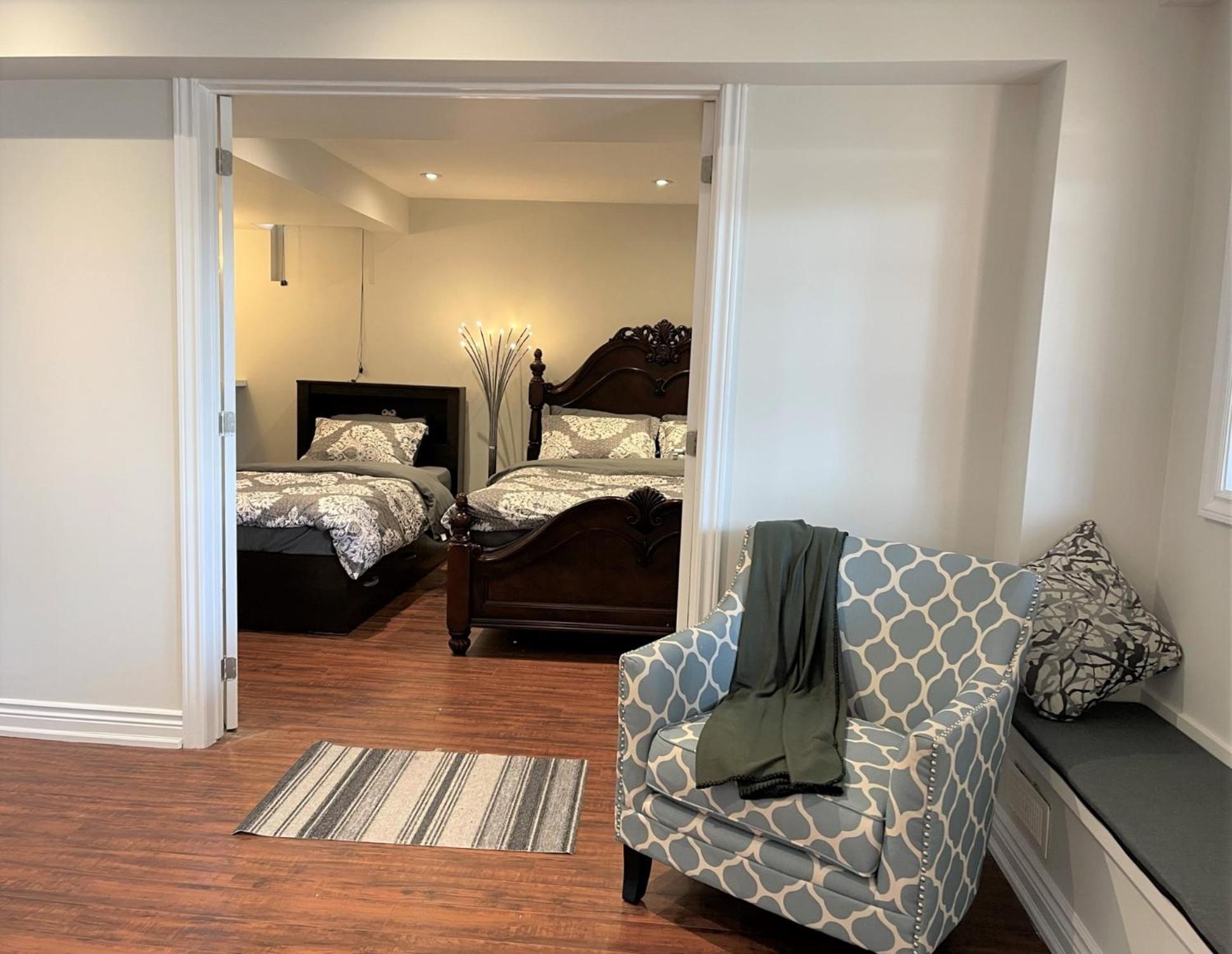 Cozy Lovely Ravine Facing Suite. 密西沙加 外观 照片